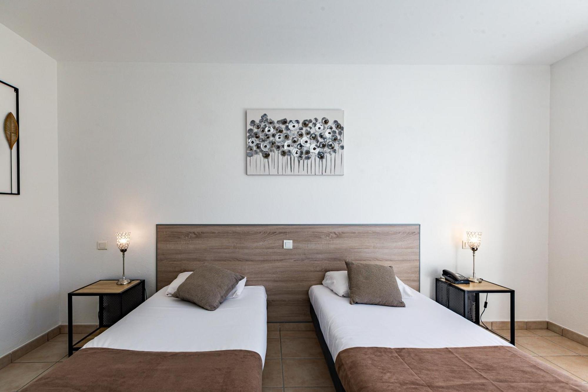 Logis Hotel L'Oliveraie Коньяк Экстерьер фото