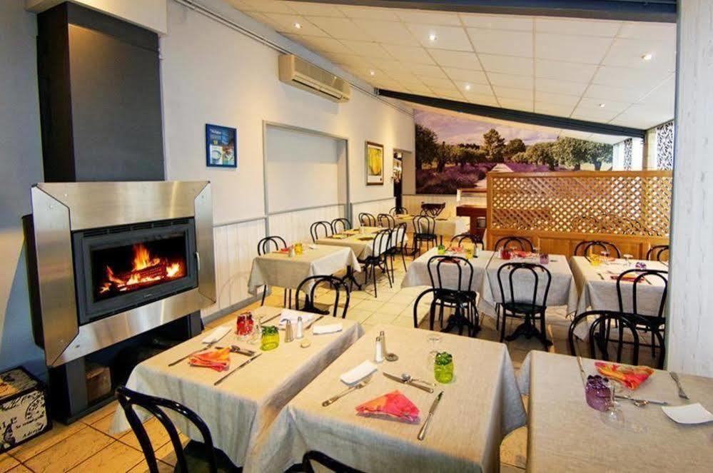 Logis Hotel L'Oliveraie Коньяк Экстерьер фото